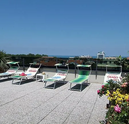 Grado 3*