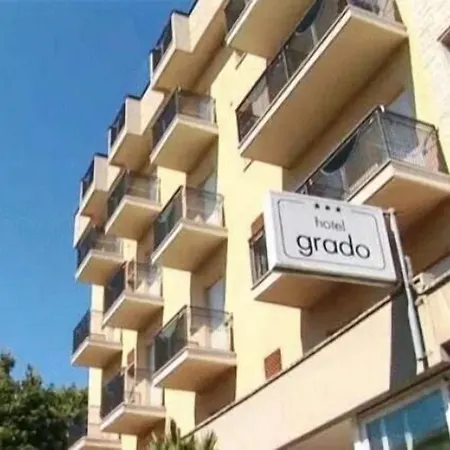 호텔 Grado 3*